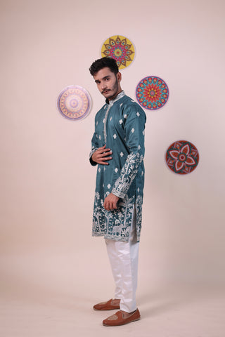 Emerald Green Embroidered Kurta Pajama Set with Nature Motifs