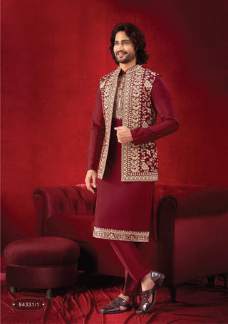 Rangin: Red Outfit Ensemble Kurta Set